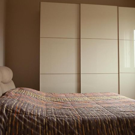 Marge Fiera Apartment Болонья Екстер'єр фото